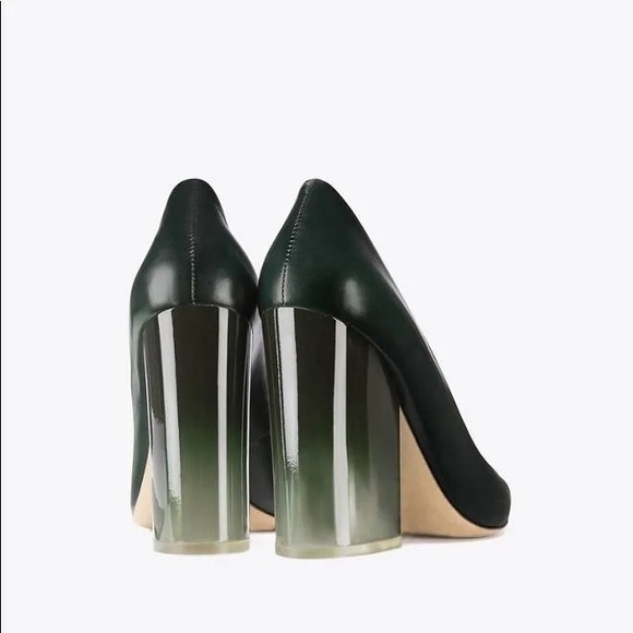 Tory Burch Francesca Green Heel Pumps - Picture 2 of 6